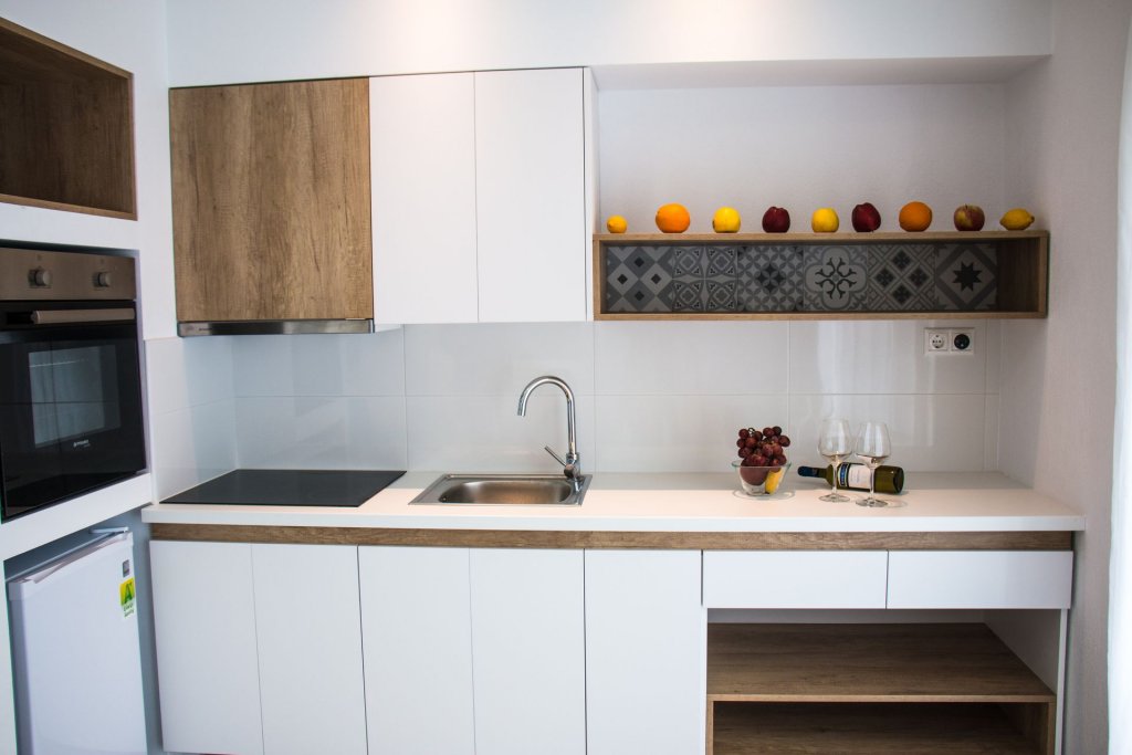 Фото Aristotelia Gi