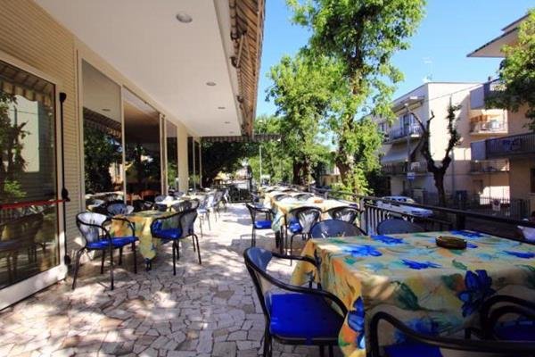 Фото Hotel Moby Dick