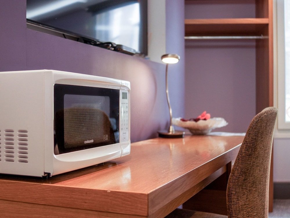 Фото Econo Lodge Truman Inn