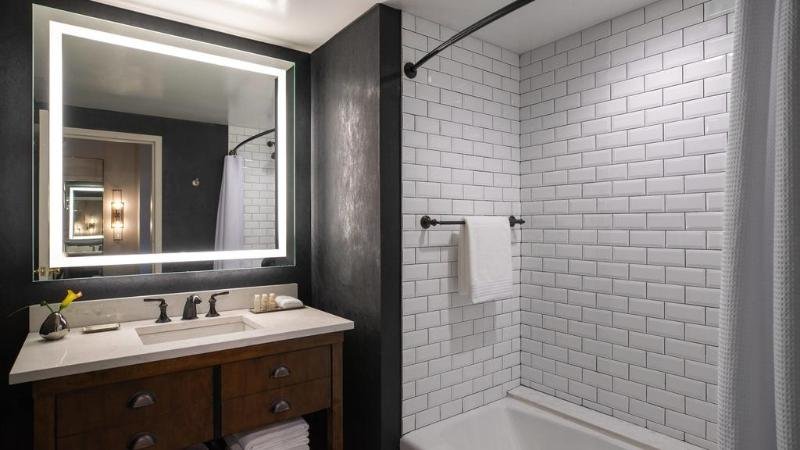 Фото Renaissance Philadelphia Downtown Hotel