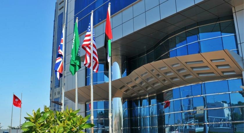 Фото Ramada by Wyndham Abu Dhabi Corniche