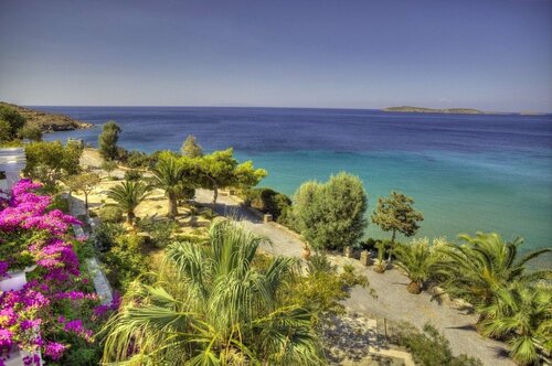 Гостиница Aneroussa Beach