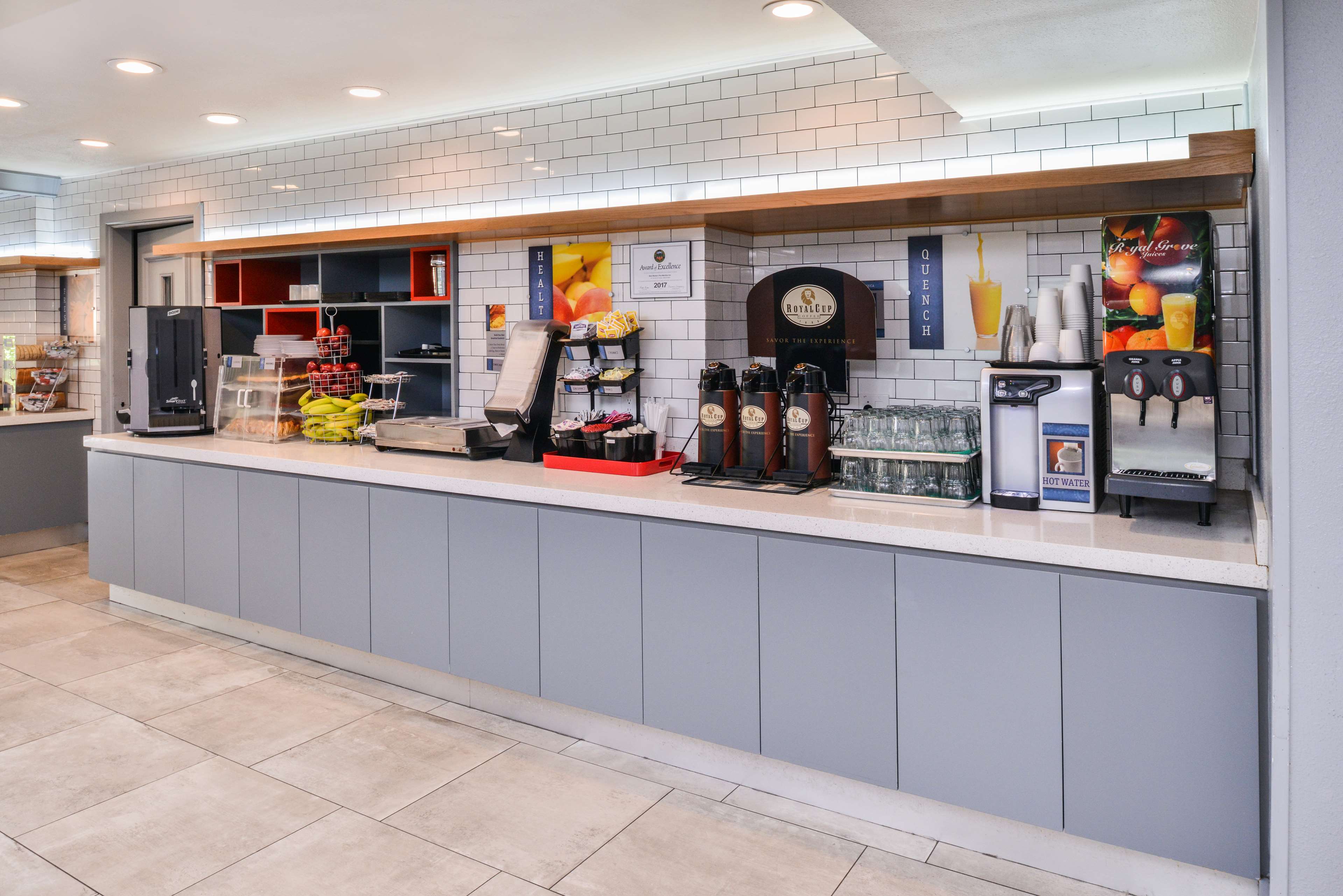 Фото Best Western Plus Meridian Inn & Suites, Anaheim-Orange