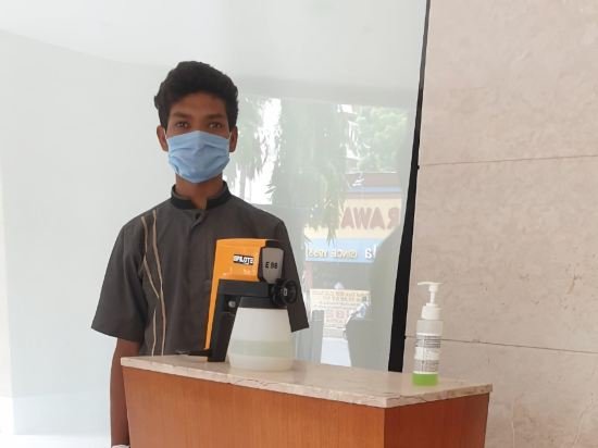 Фото Hotel Rezaas