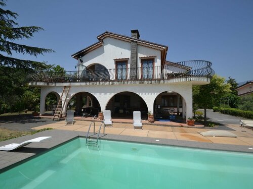 Гостиница Luxury Villa With Private Pool Between Etna and the sea