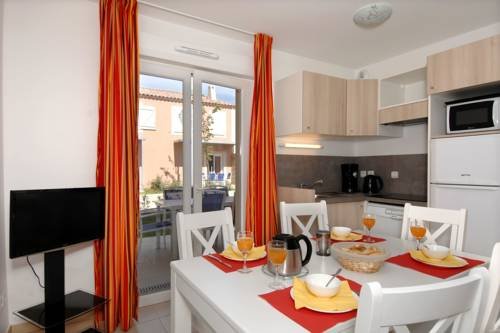 Фото Résidence Odalys Le Mas des Flamants