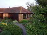 Superb Holiday Home in Broad Street Kent With Graden