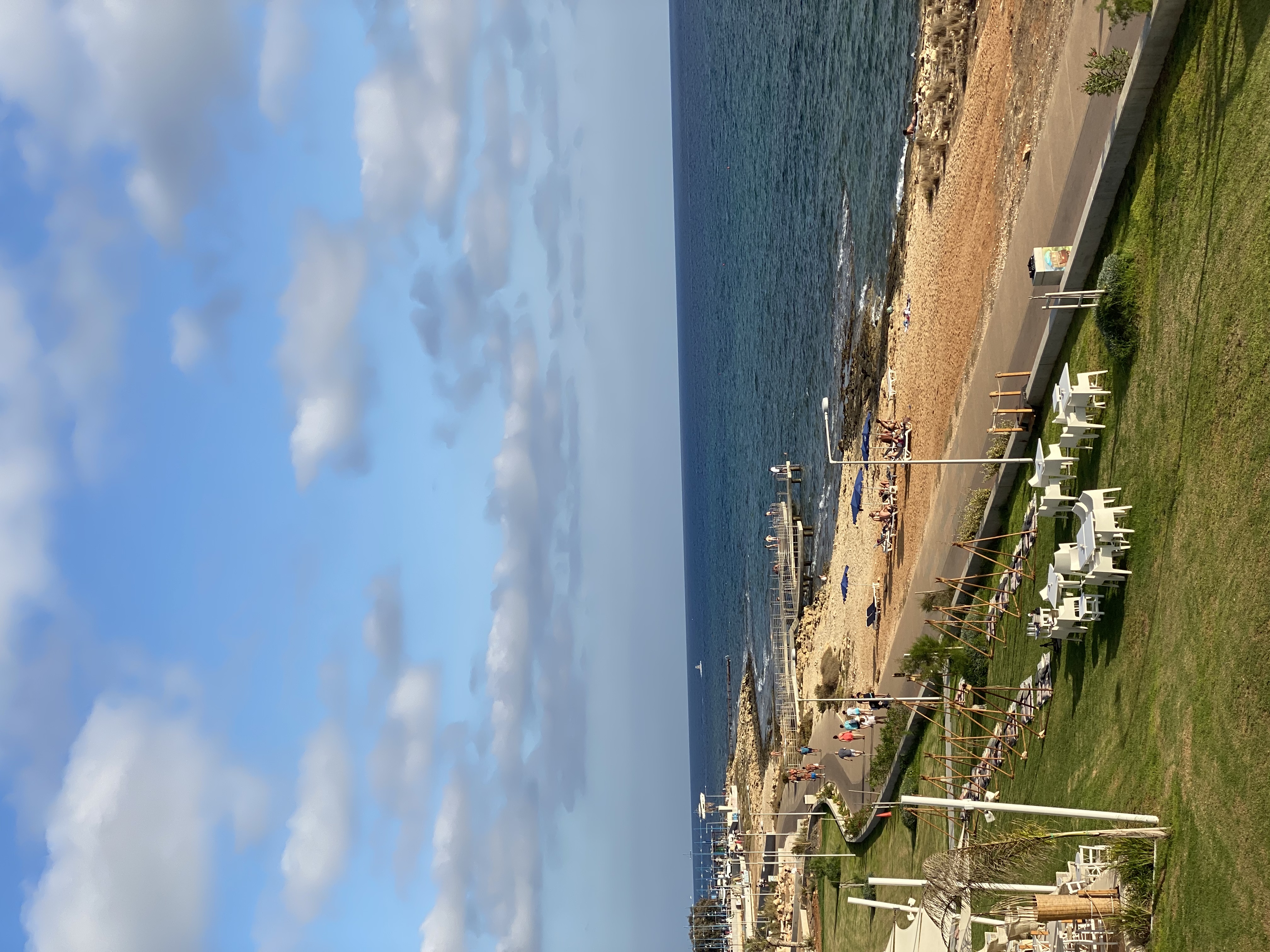 Фото Pierre Anne Beach Hotel