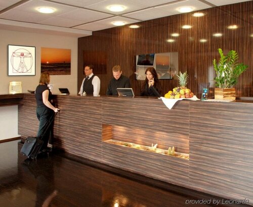 Гостиница Hotel Frankfurt Airport во Франкфурте-на-Майне