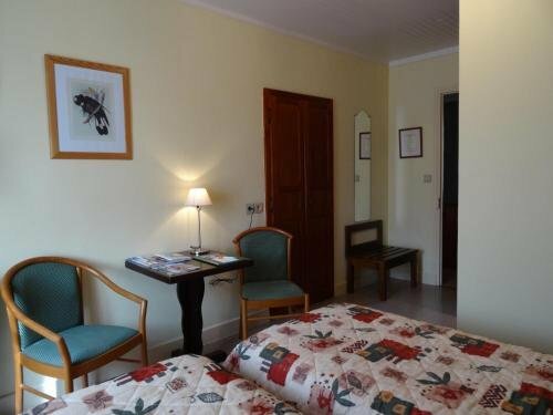 Гостиница Auberge De La Chaloire в Боне