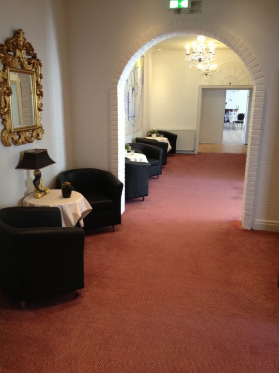 Фото Hotel Phønix Brønderslev