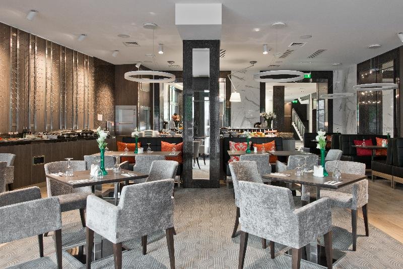 Фото Hotel Congress Avenue