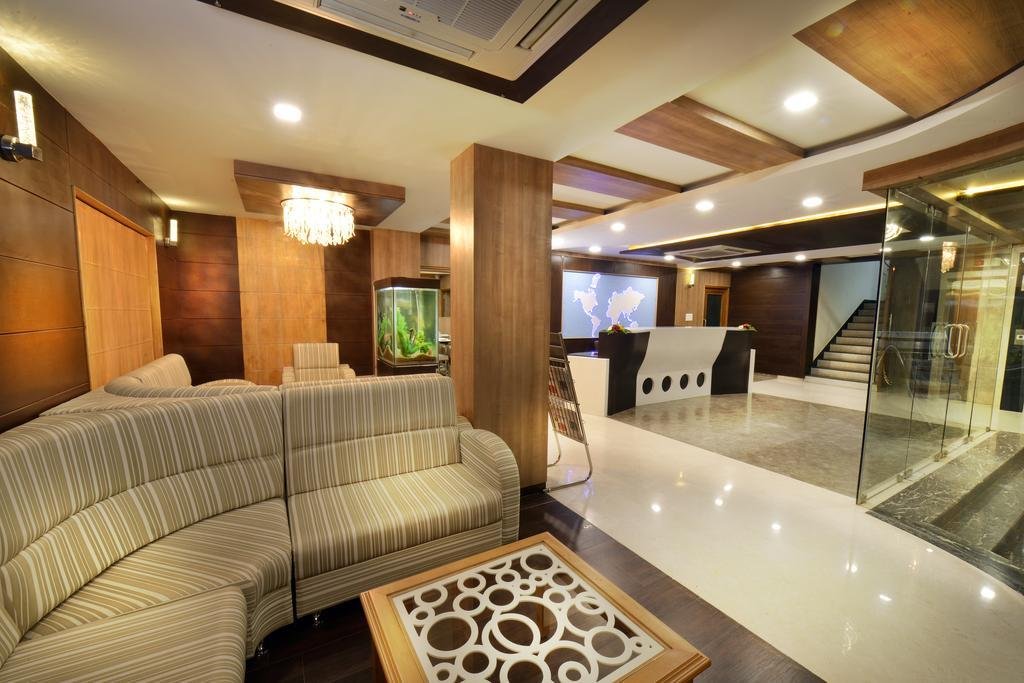 Фото отеля 2