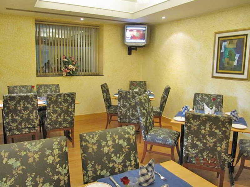 Фото Hotel Ritz Plaza