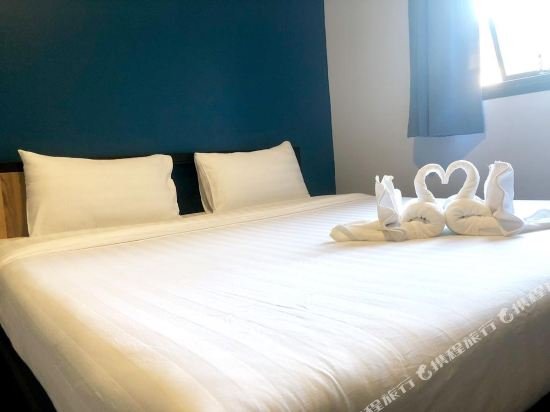 Фото Thyme Xeriscape Hostel