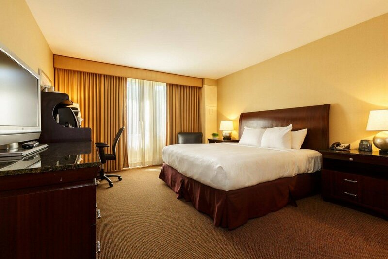 Гостиница Doubletree by Hilton Tarrytown