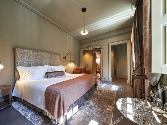 Фото PortoBay Flores