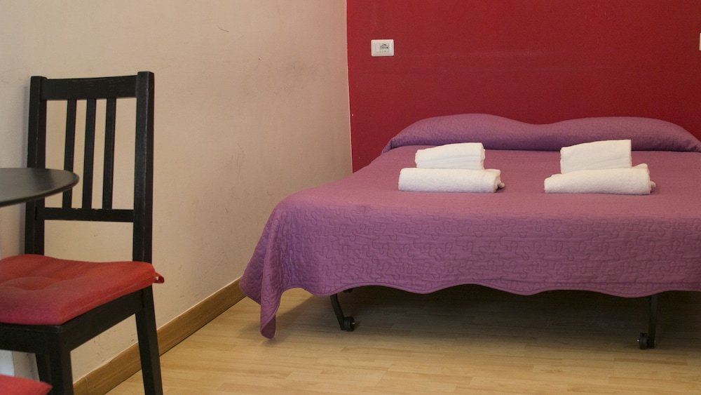 Фото Vatican Rooms Guest House