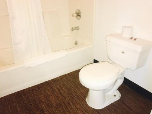 Фото Kings Row Inn