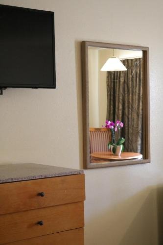 Фото Valli Hi Motel