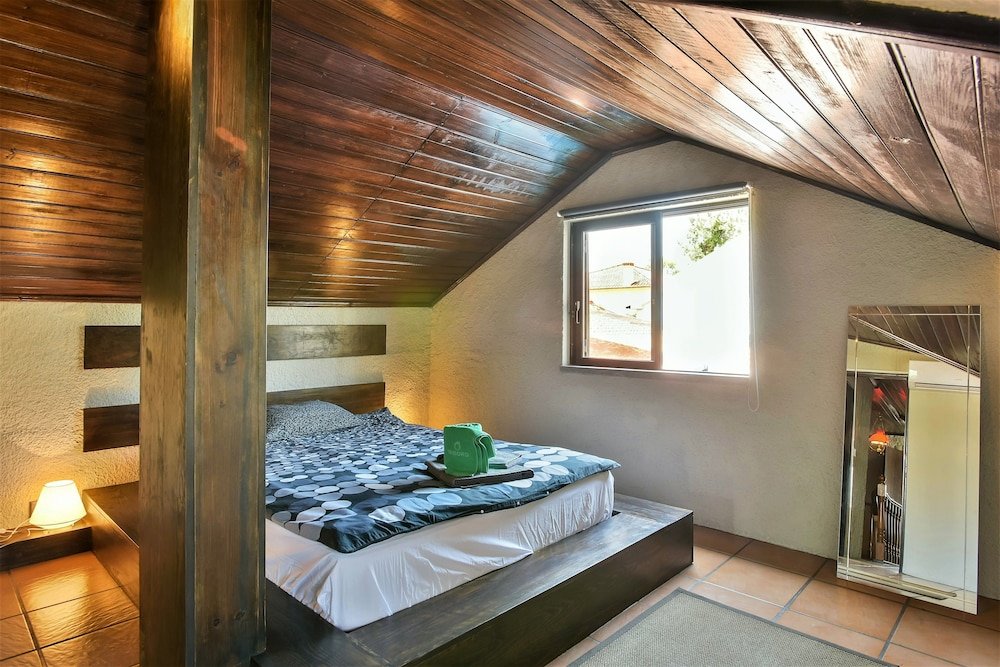 Фото Aroeira Pool House by Lisbon-Coast