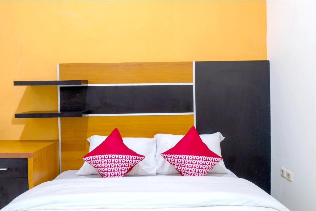 Фото Oyo 617 Sukaraja Residence Syariah