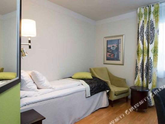 Фото Thon Hotel Linne