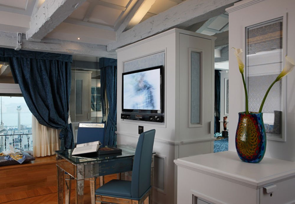 Фото Bellevue Luxury Rooms – San Marco Luxury