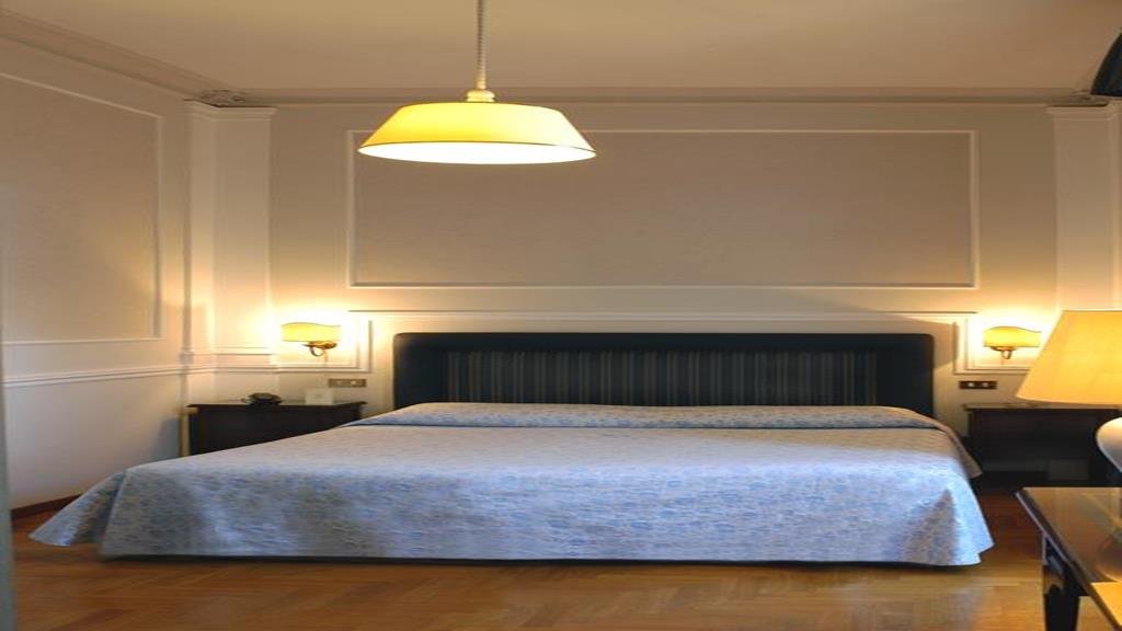 Фото Hotel Flora