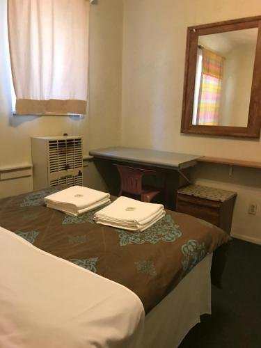 Фото Little Tokyo Hotel