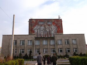 МБУК Многофункциональный культурный центр Мамонтовского района Алтайского края (selo Mamontovo, Sovetskaya ulitsa, 142) ، مركز ثقافي