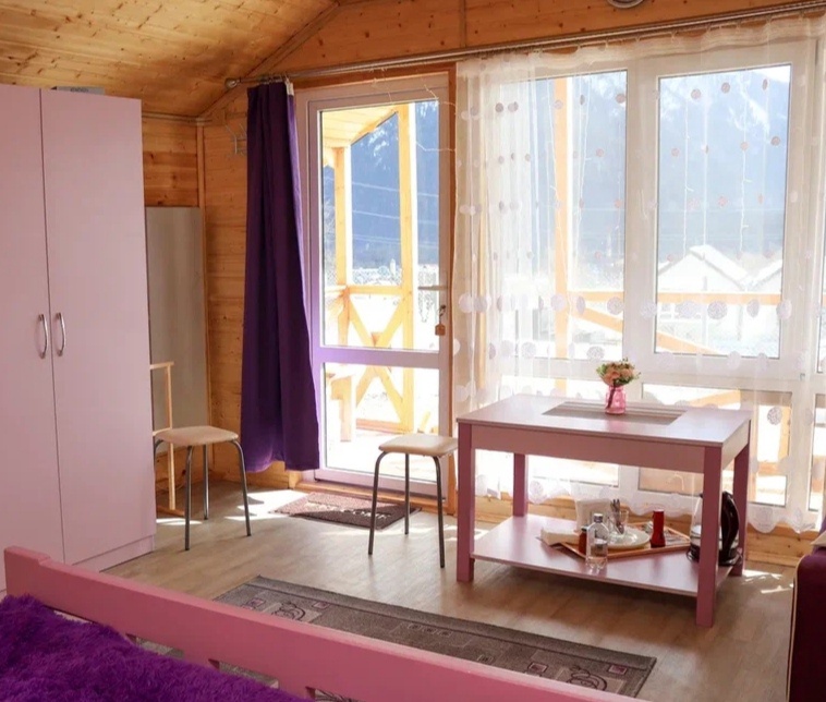 Фото Изумруд Архыз