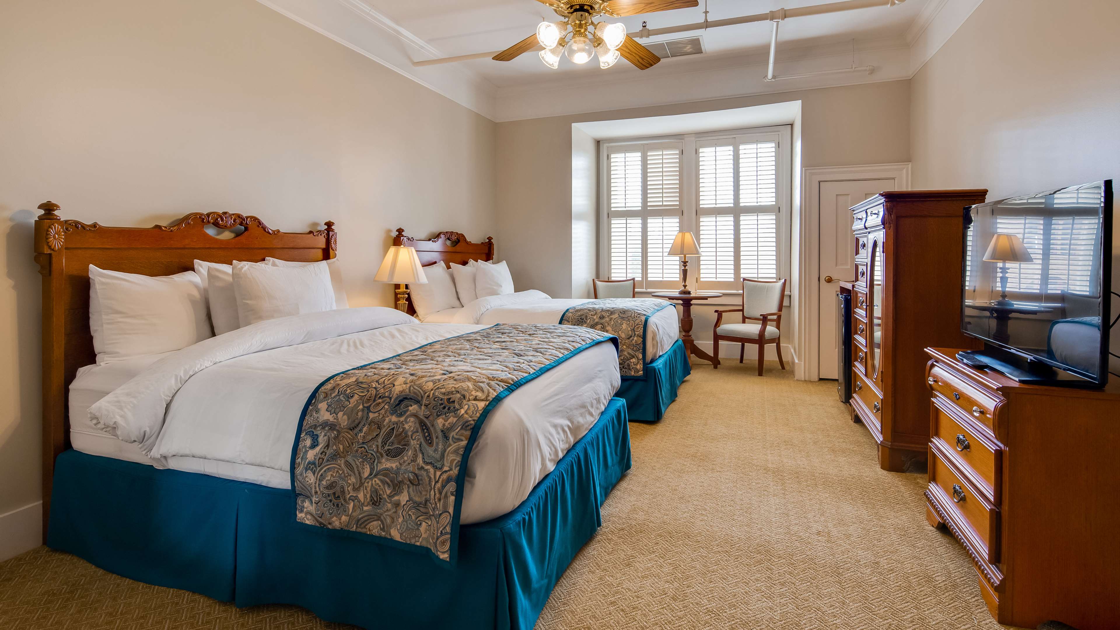 Фото Best Western Plus Windsor Hotel