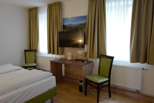 Фото Hotel Gasthof Stern