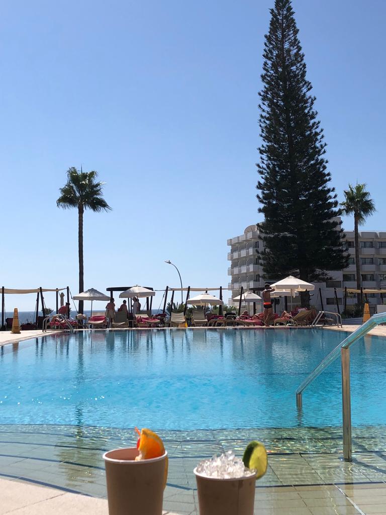 Фото Napa Mermaid Hotel & Suites