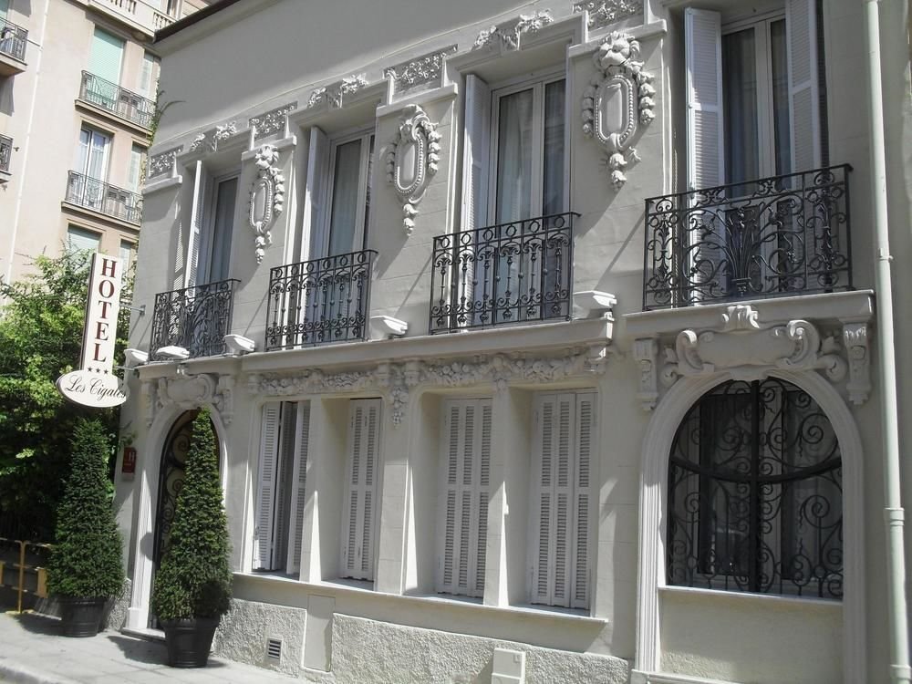 Фото Hotel Les Cigales