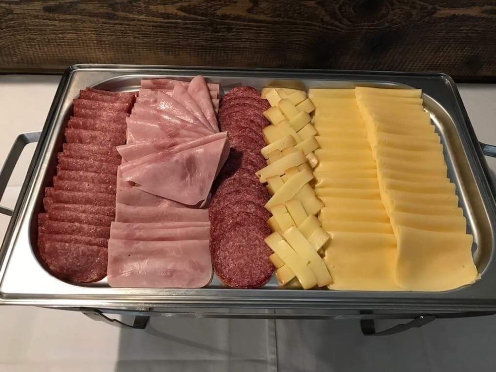 Фото Penzión Čerešnový Sad