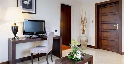 Фото Th Roma - Carpegna Palace