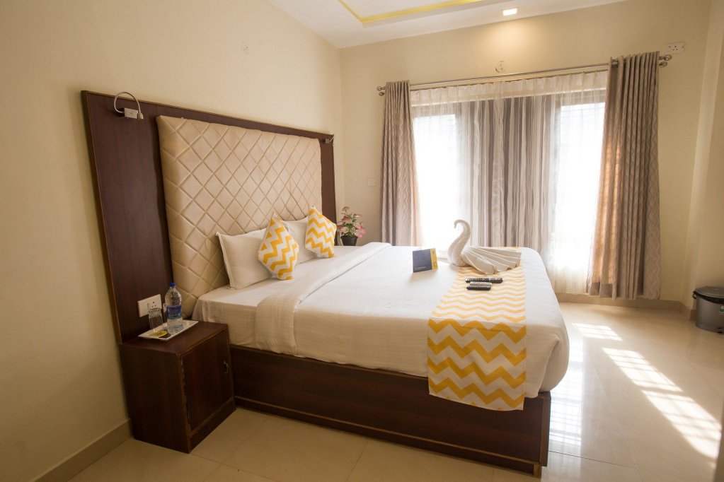 Фото FabHotel Millenium Stay Indiranagar