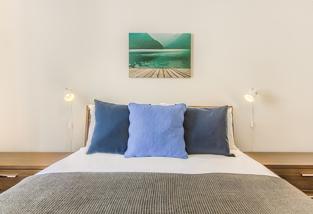 Фото Downtown 75 Prestige