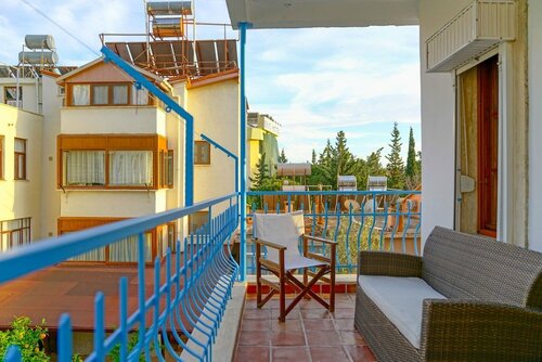 Апартаменты Phellos в Каше