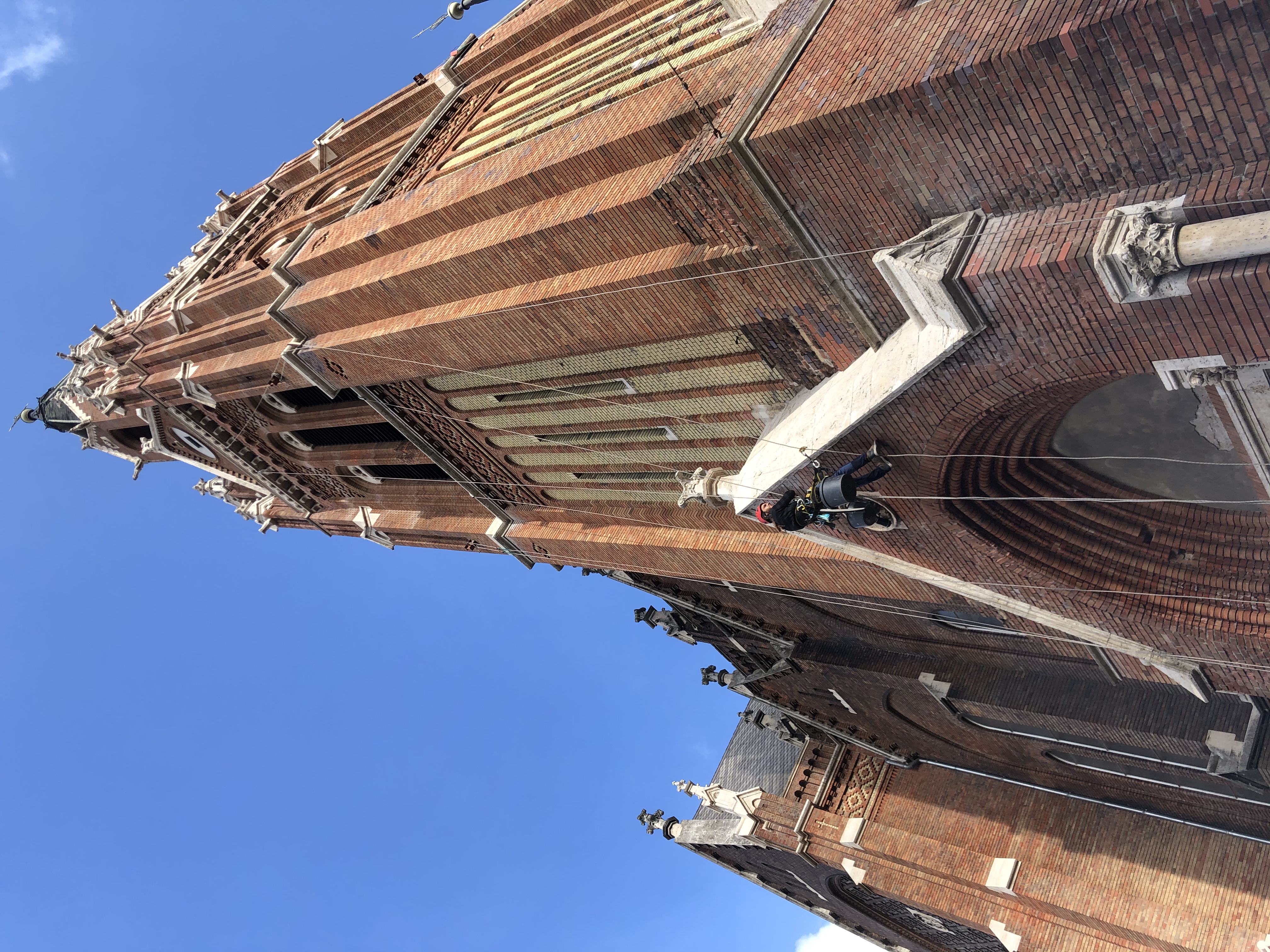 Фото Dominik Panzio