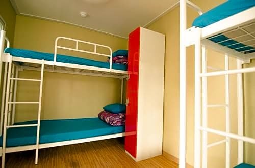 Фото Kimchee Hongdae Guesthouse - Hostel