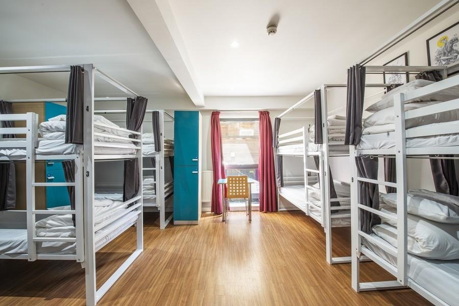 Фото a&o Edinburgh City