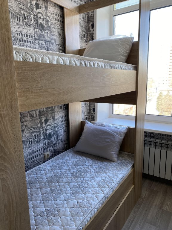 Фото Вверх Дном