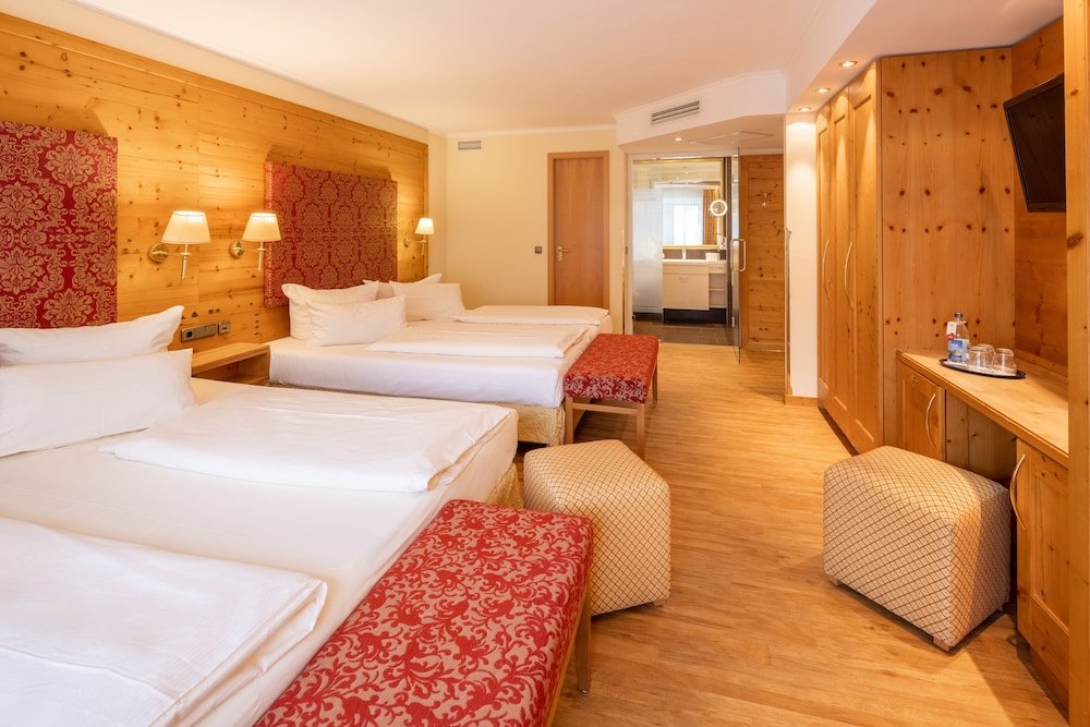 Фото Schlosskrone