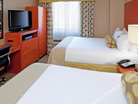 Фото Holiday Inn Manhattan 6th Ave - Chelsea
