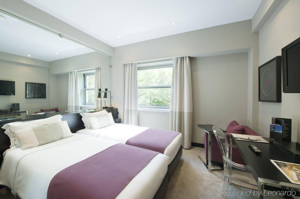 Фото Avani Avenida Liberdade Lisbon Hotel