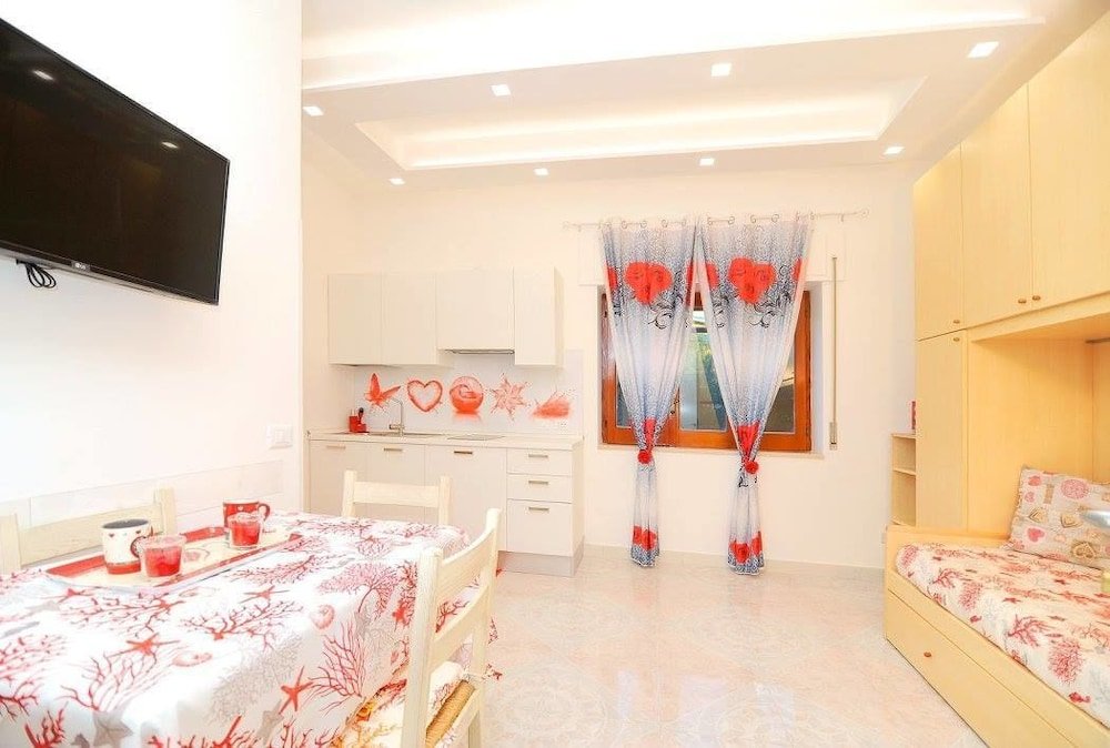 Фото Red Rose Apartment