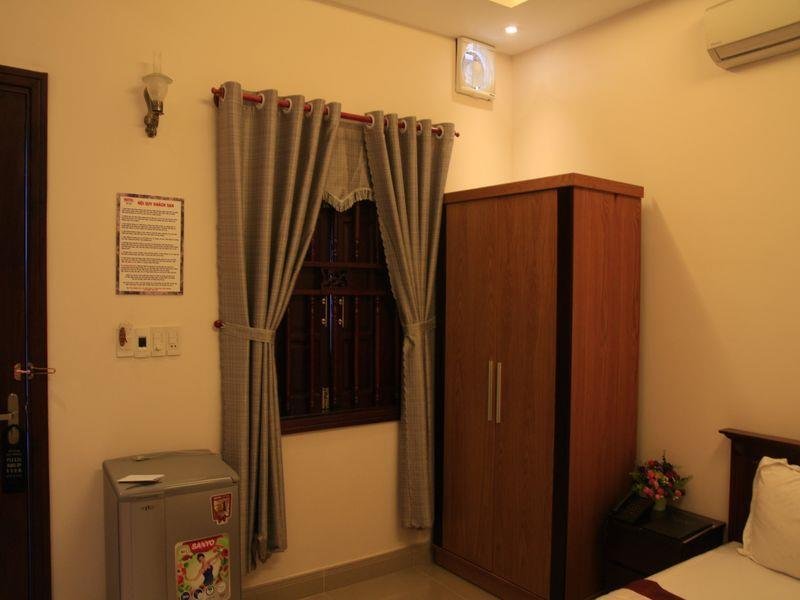 Фото Au Lac Hotel